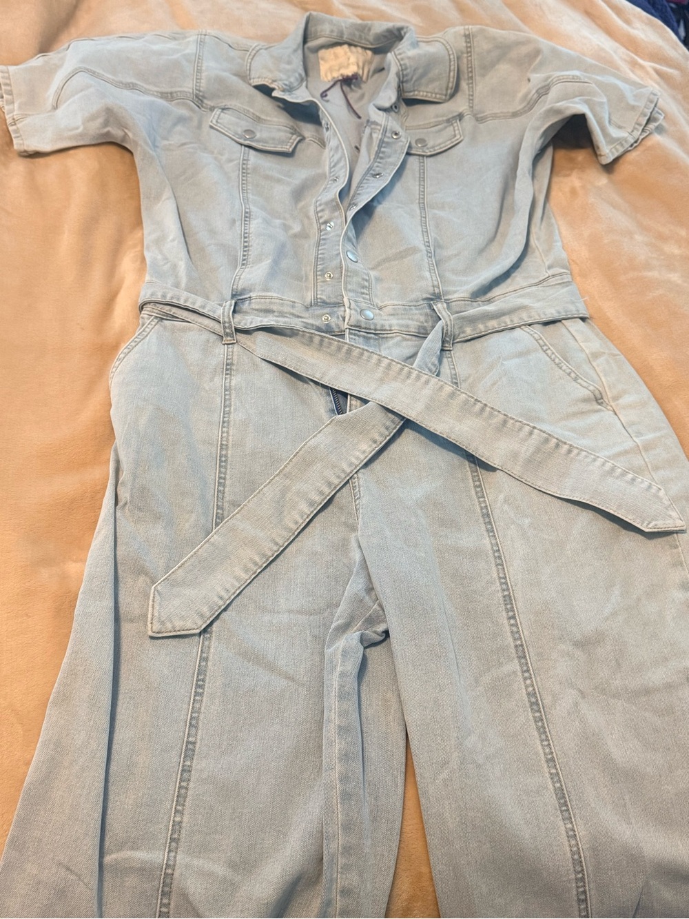 Christian Siriano Light Blue Denim Short-Sleeve Jumpsuit with Self-Tie Belt